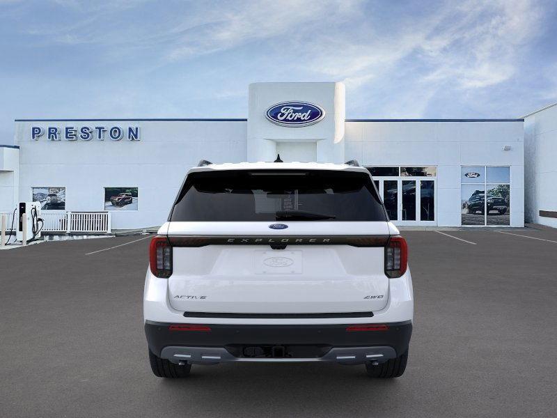 new 2025 Ford Explorer car, priced at $48,960