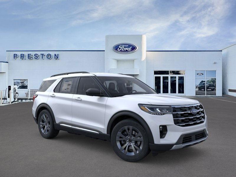 new 2025 Ford Explorer car, priced at $48,960