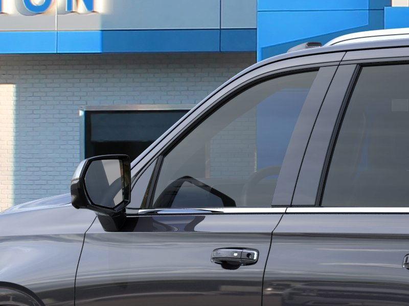 new 2025 Chevrolet Suburban car, priced at $82,320