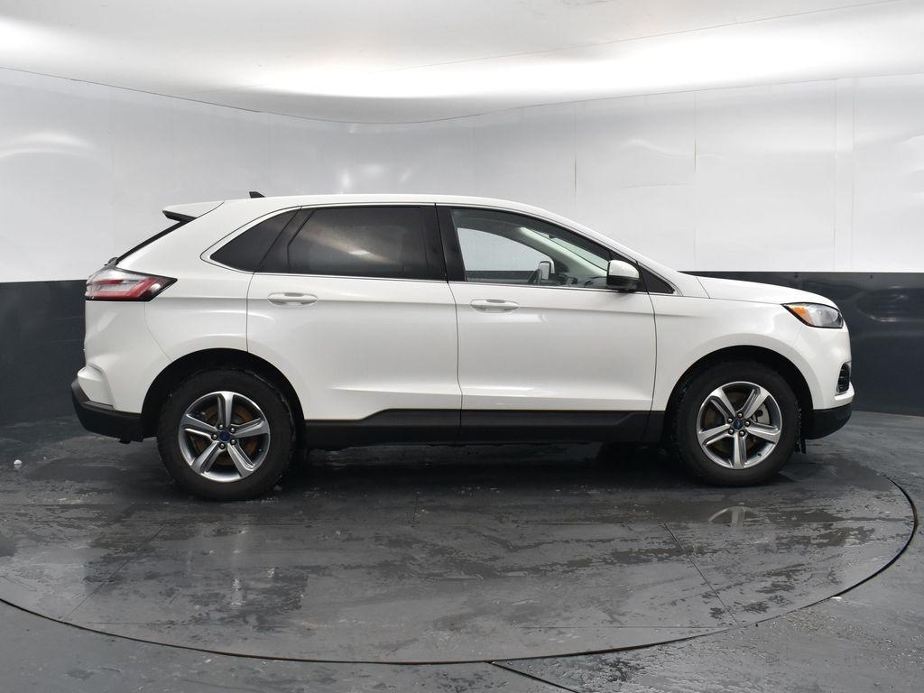 used 2022 Ford Edge car, priced at $28,000