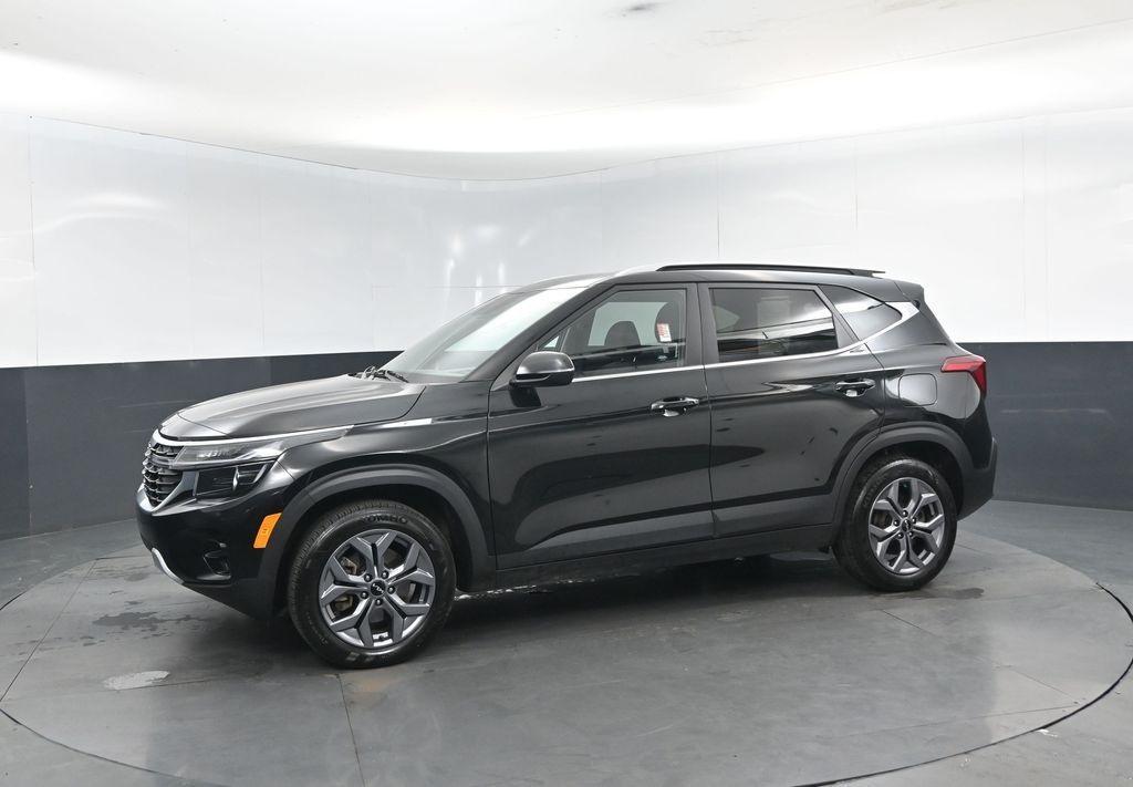 used 2024 Kia Seltos car, priced at $21,896