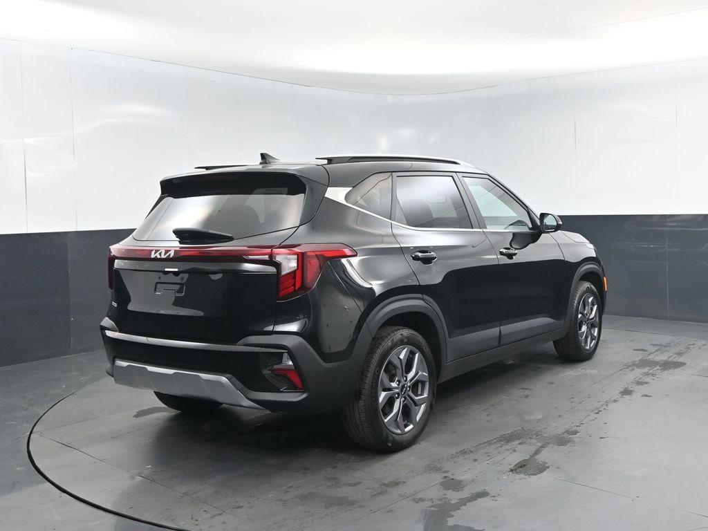 used 2024 Kia Seltos car, priced at $21,896