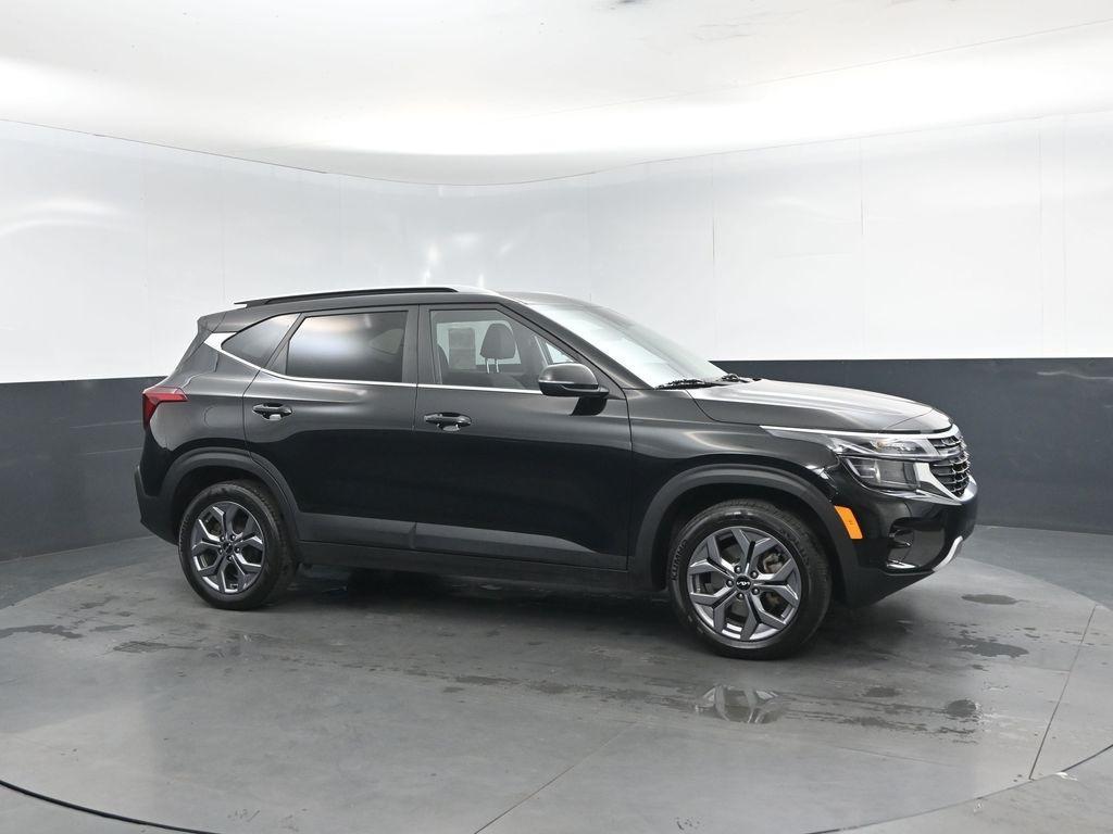 used 2024 Kia Seltos car, priced at $21,896