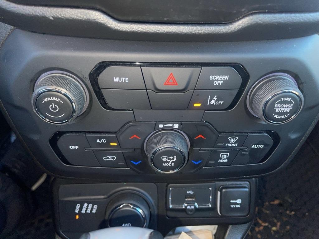 used 2022 Jeep Renegade car, priced at $19,500