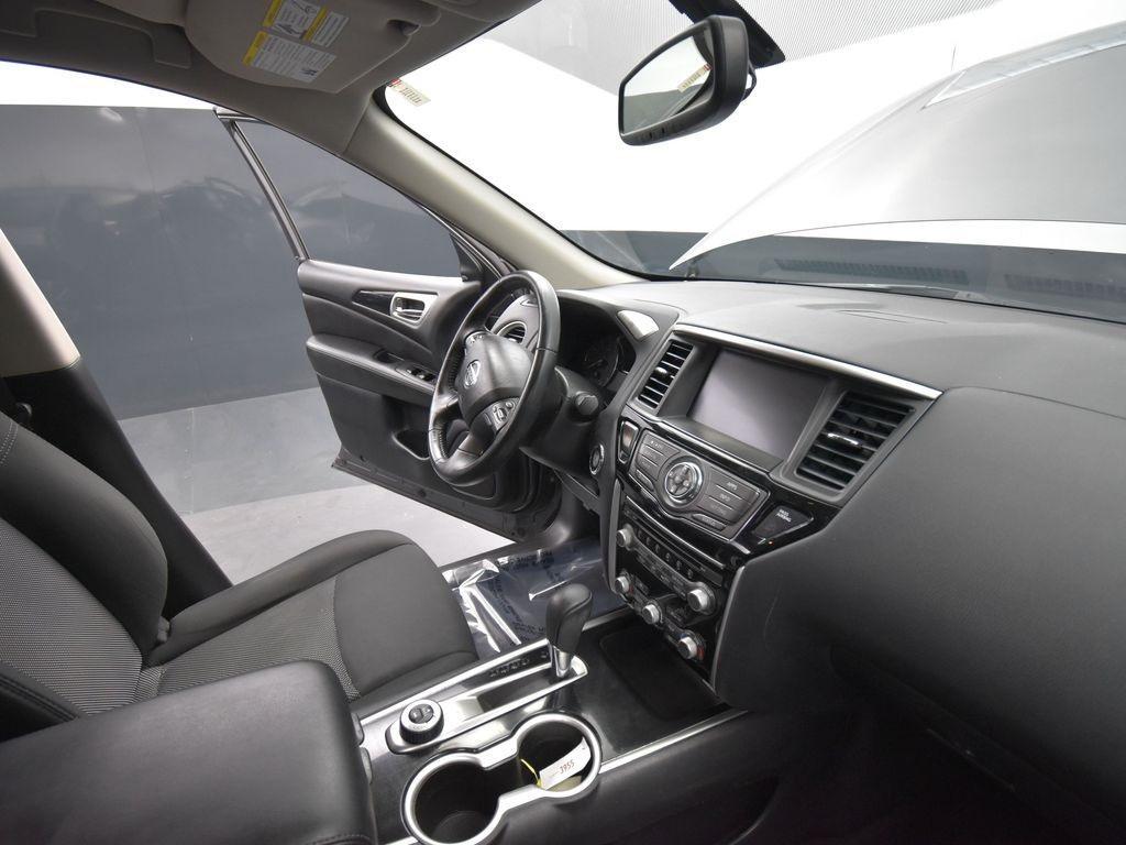 used 2020 Nissan Pathfinder car, priced at $16,306