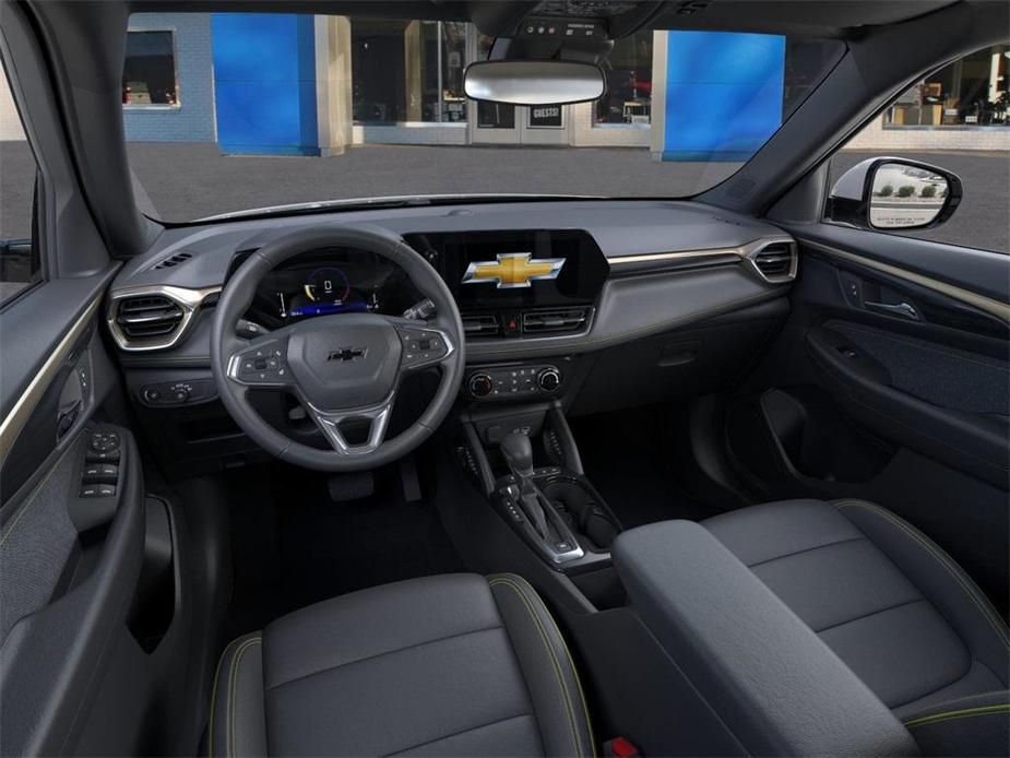 new 2025 Chevrolet TrailBlazer car, priced at $30,990