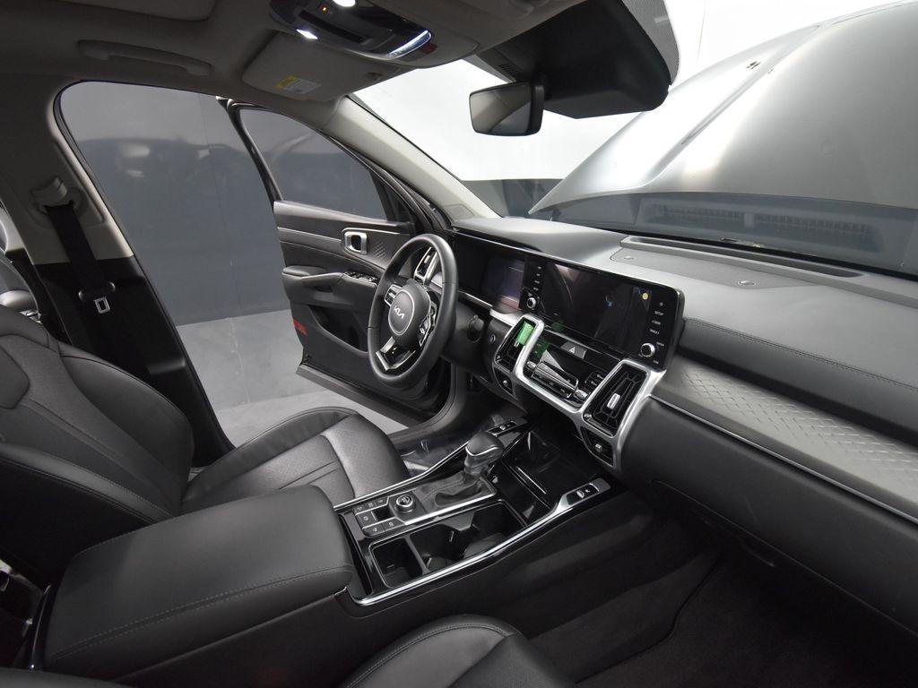 used 2023 Kia Sorento car, priced at $32,500