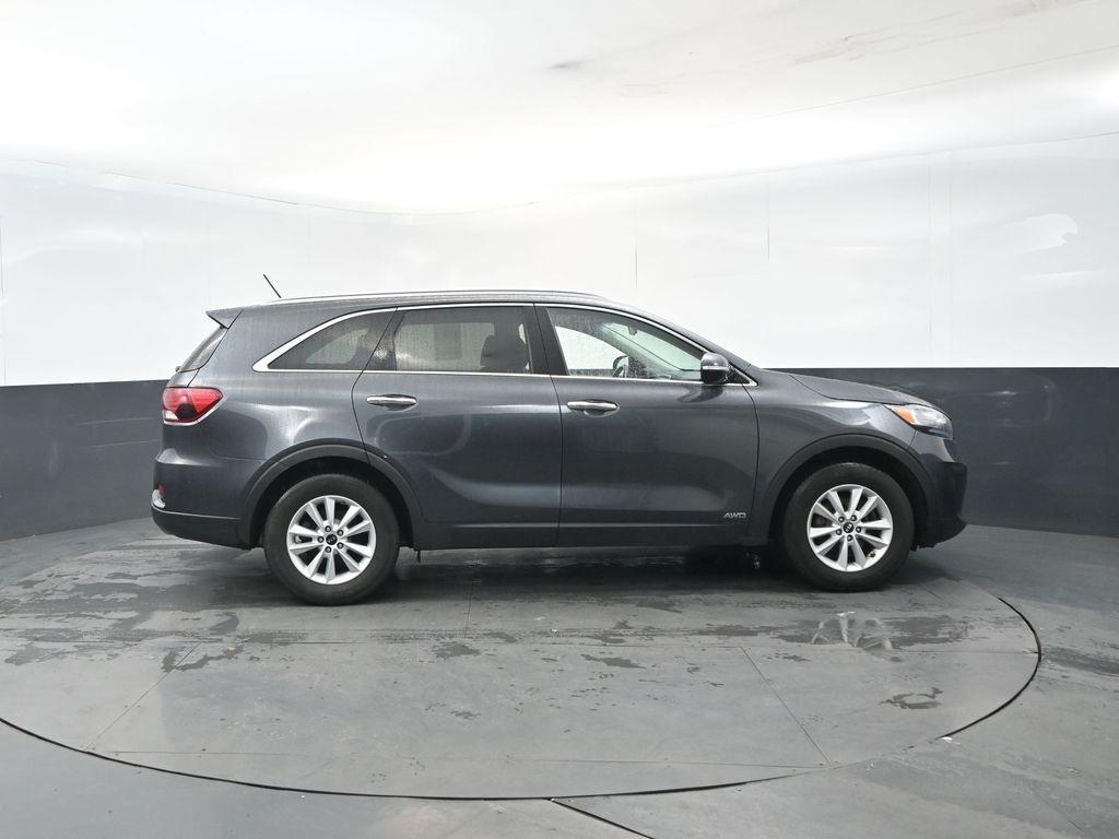 used 2020 Kia Sorento car, priced at $13,841