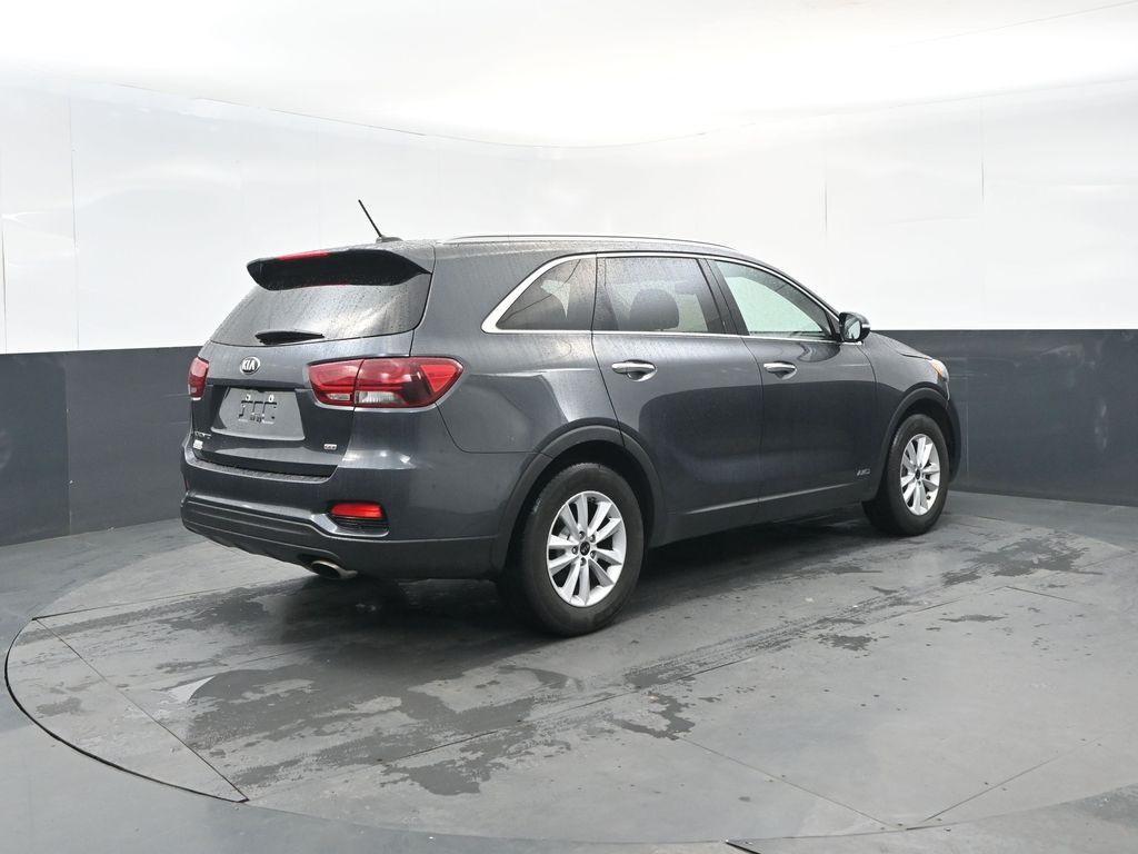 used 2020 Kia Sorento car, priced at $13,841