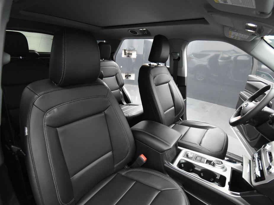 new 2023 Ford Explorer car, priced at $51,125