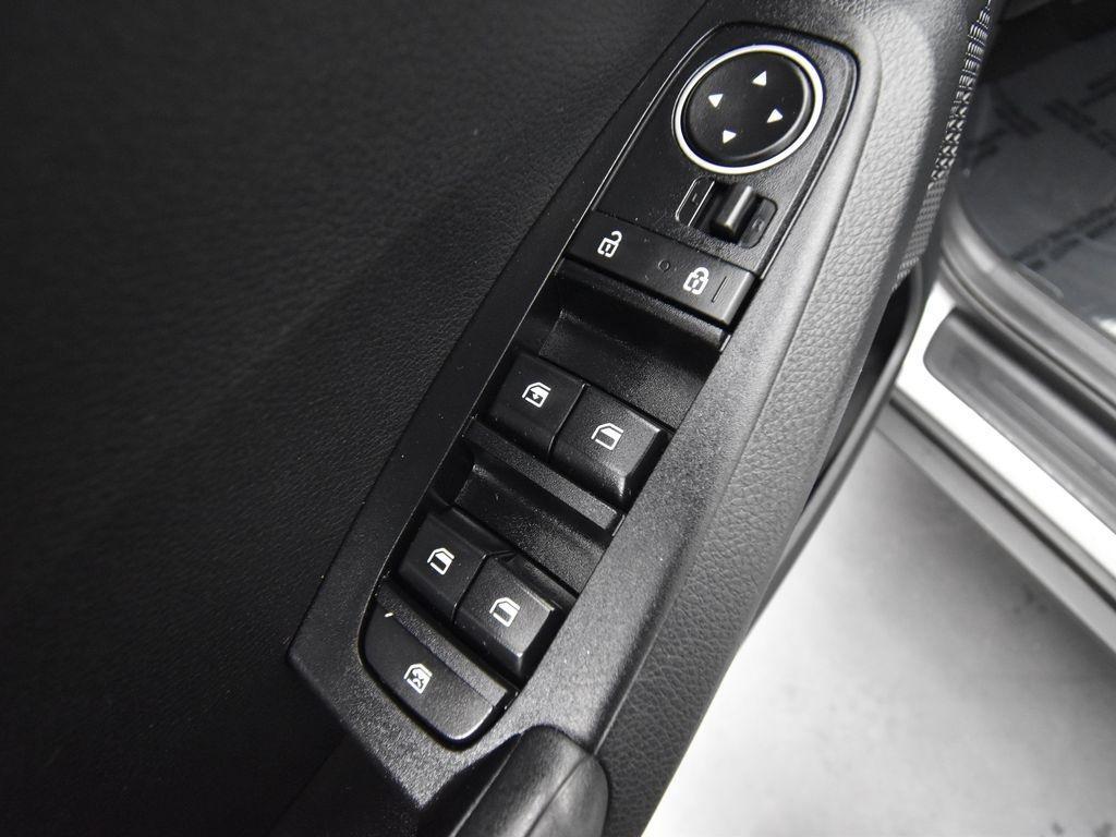 used 2023 Kia Seltos car, priced at $21,284