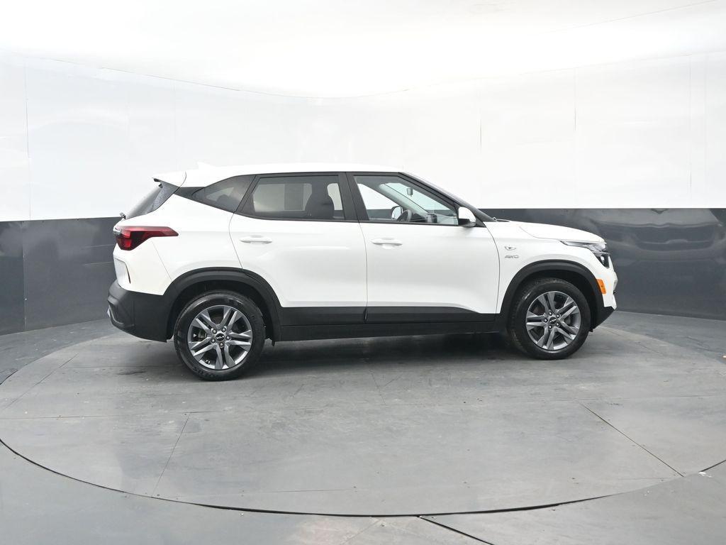 used 2023 Kia Seltos car, priced at $21,284