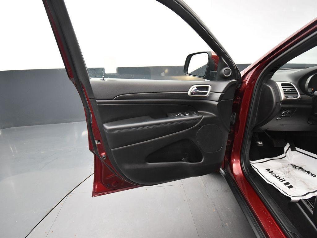 used 2021 Jeep Grand Cherokee car, priced at $23,250