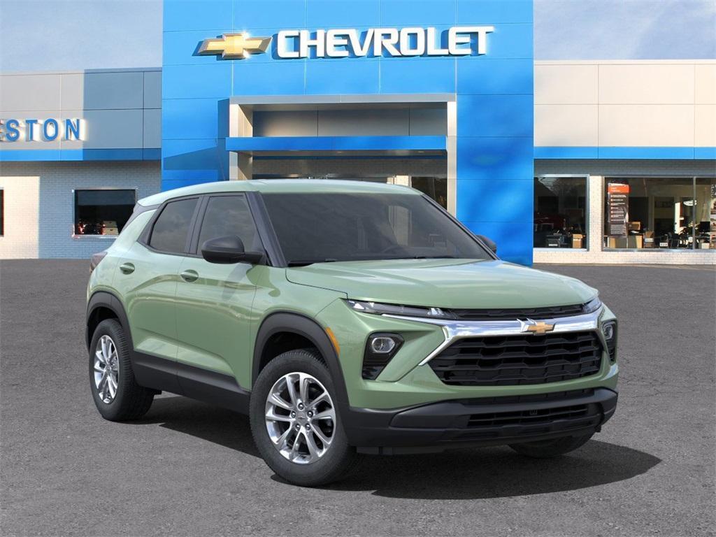 new 2025 Chevrolet TrailBlazer car, priced at $27,285