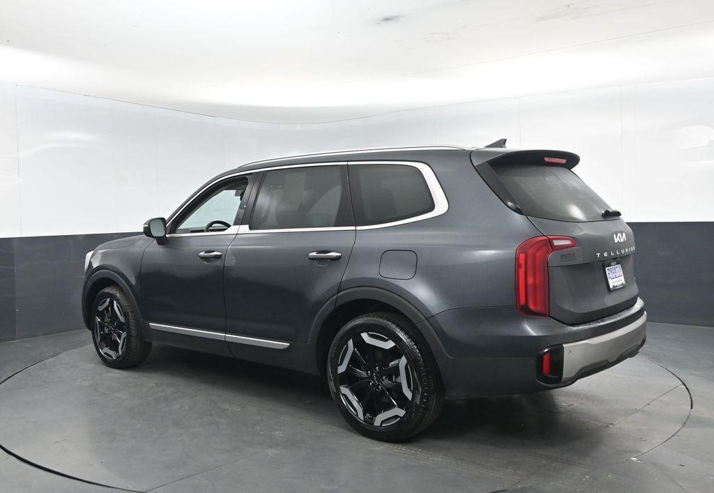used 2024 Kia Telluride car, priced at $35,800