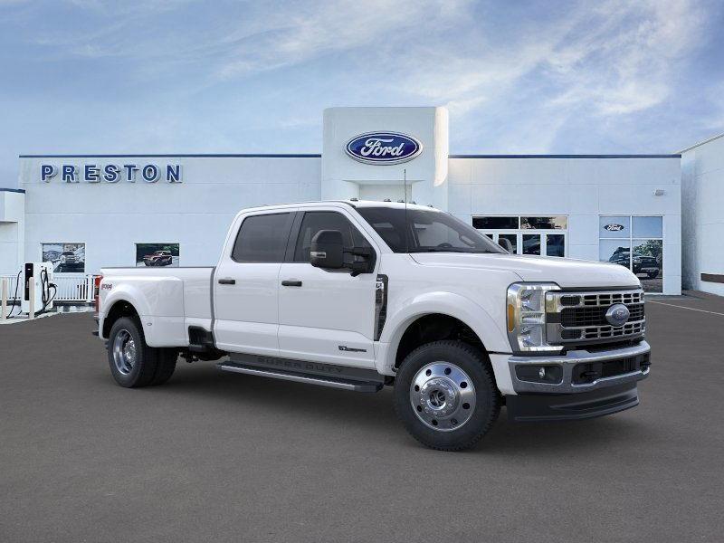 new 2024 Ford F-450 car, priced at $75,655