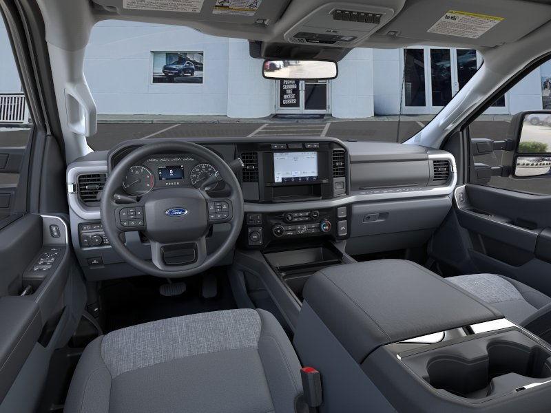 new 2024 Ford F-450 car, priced at $75,655