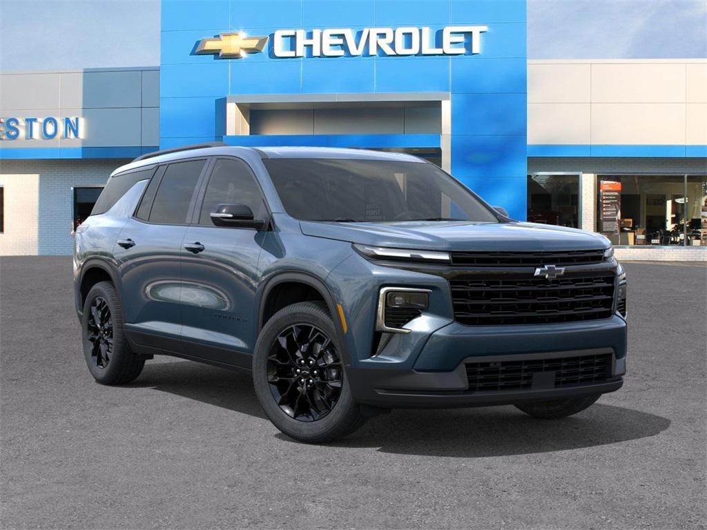 new 2025 Chevrolet Traverse car, priced at $44,830