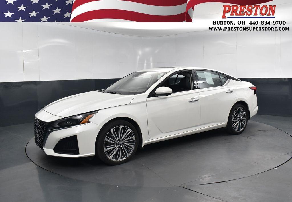 used 2024 Nissan Altima car, priced at $29,000