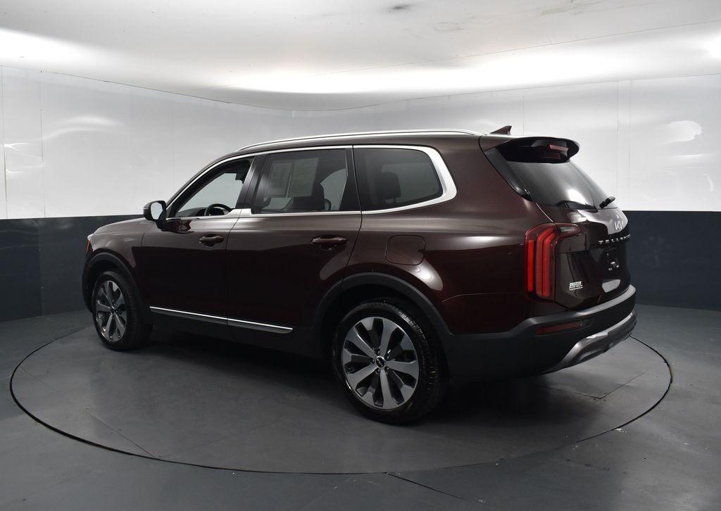 used 2022 Kia Telluride car, priced at $29,900