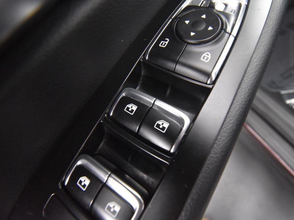 used 2022 Kia Telluride car, priced at $29,900