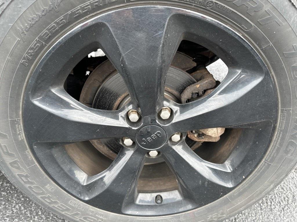 used 2016 Jeep Cherokee car, priced at $12,000