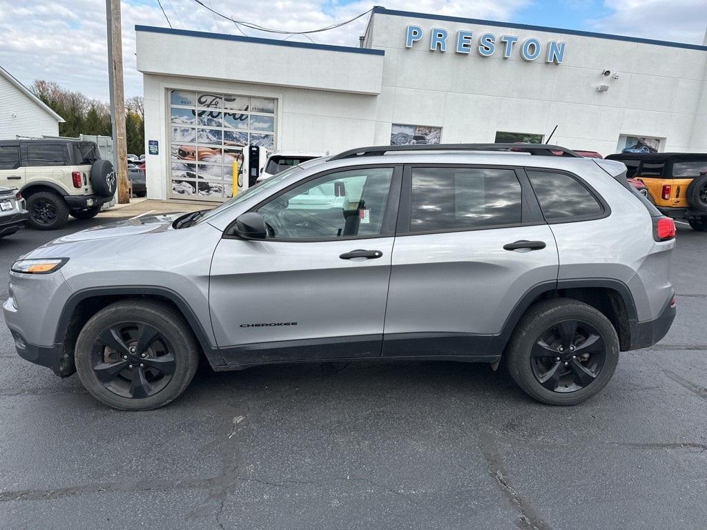 used 2016 Jeep Cherokee car, priced at $12,000