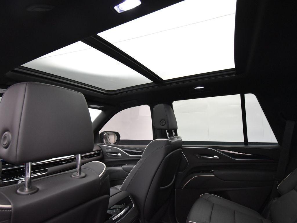 used 2022 Cadillac Escalade car, priced at $70,344