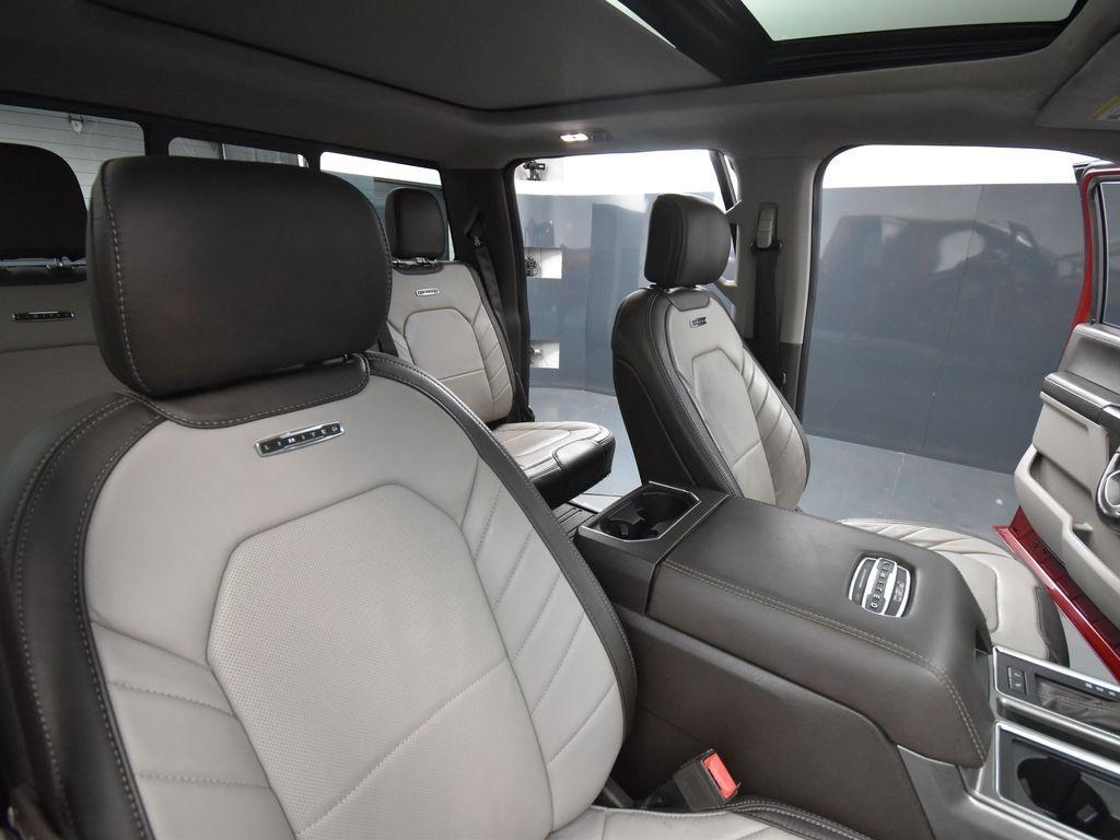 used 2019 Ford F-150 car, priced at $31,533