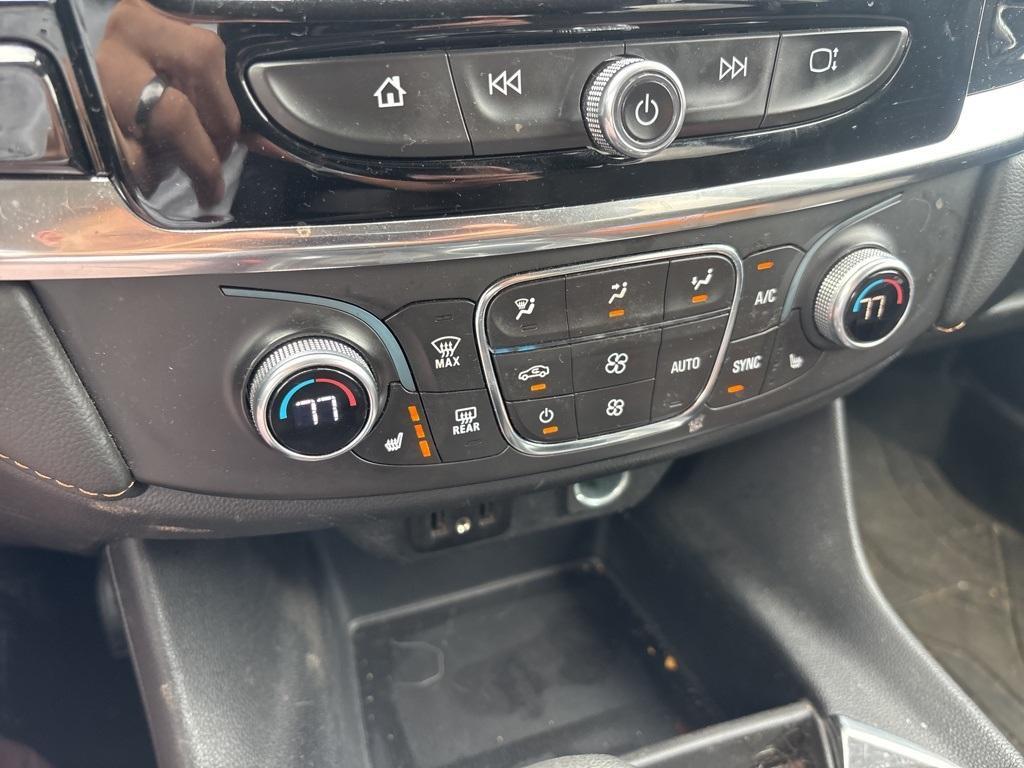 used 2021 Chevrolet Traverse car, priced at $26,500