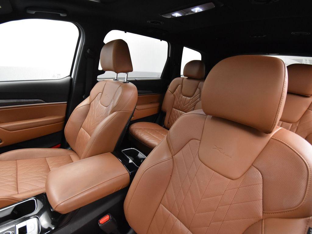 used 2024 Kia Telluride car, priced at $41,800