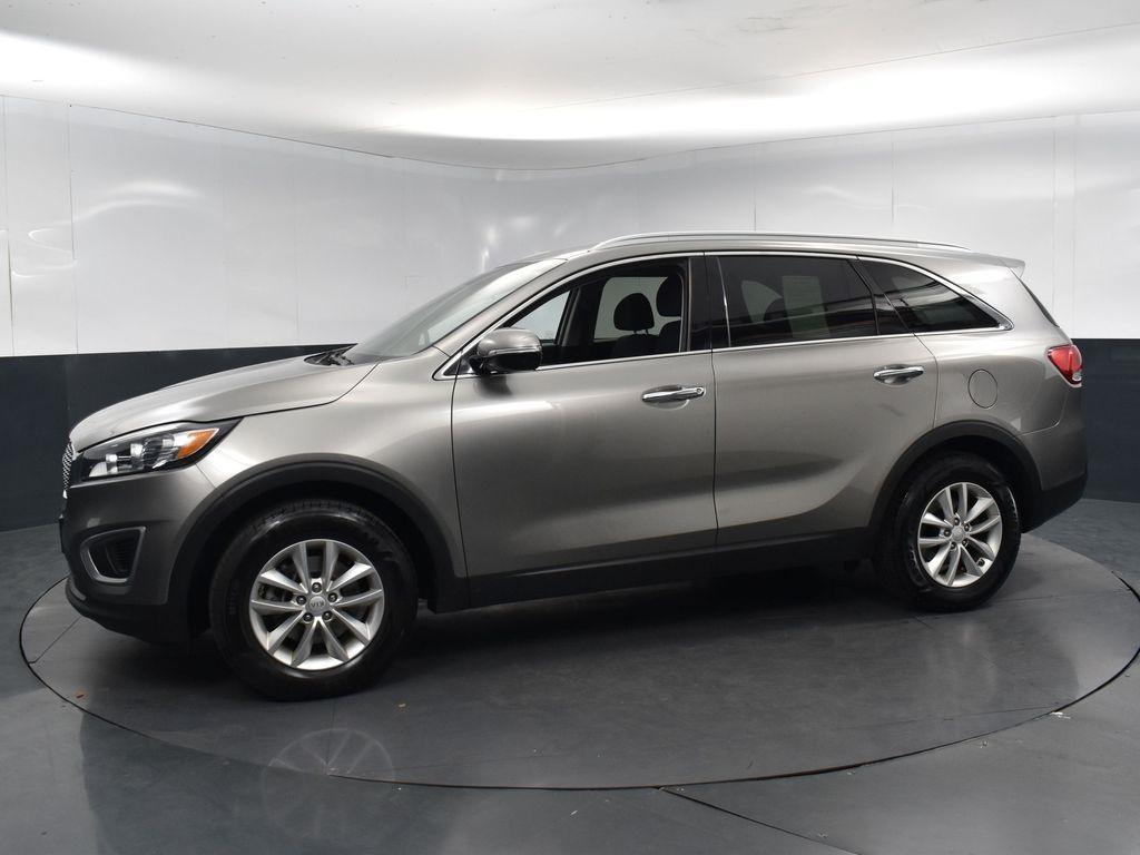 used 2018 Kia Sorento car, priced at $15,500