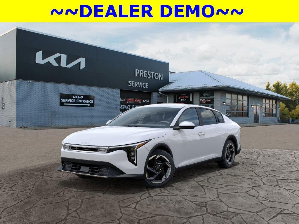 new 2025 Kia K4 car, priced at $20,560