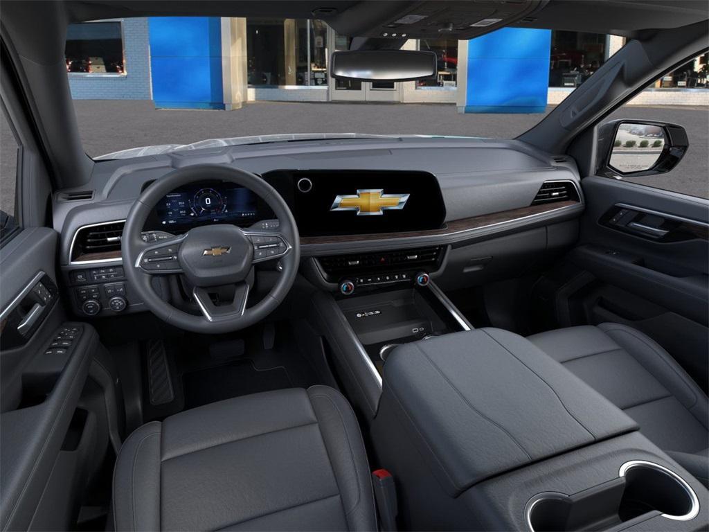 new 2025 Chevrolet Suburban car, priced at $77,575