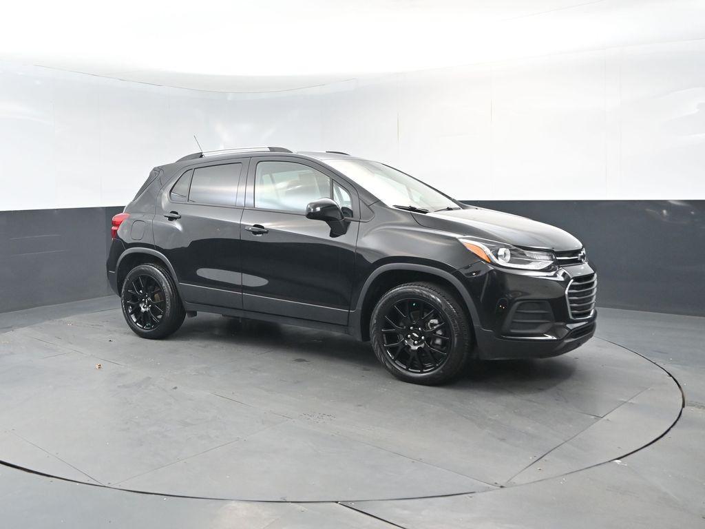 used 2022 Chevrolet Trax car, priced at $18,654