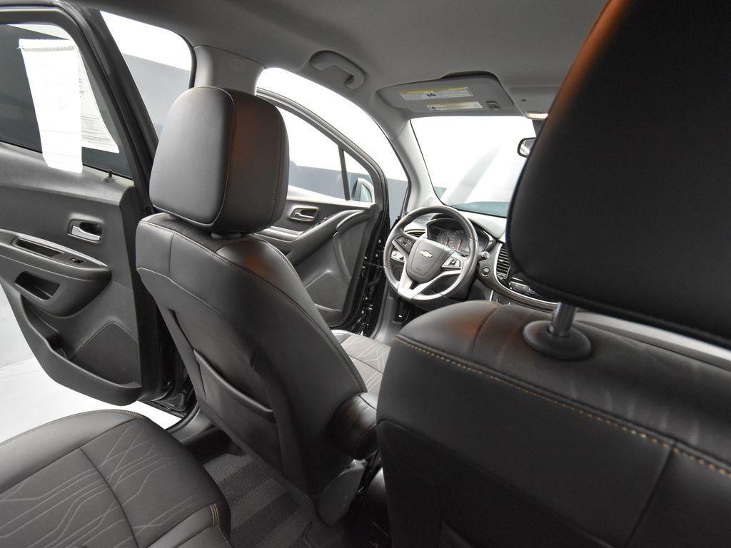 used 2022 Chevrolet Trax car, priced at $18,654