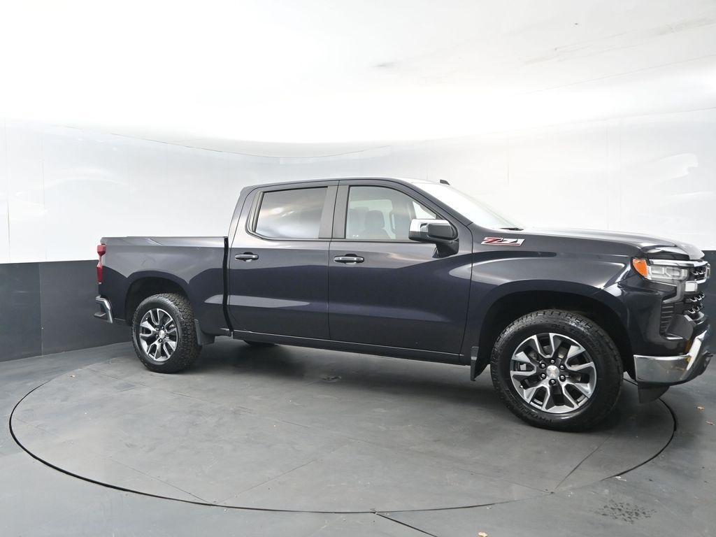 used 2022 Chevrolet Silverado 1500 car, priced at $34,600