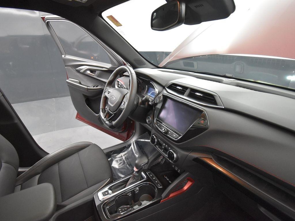used 2023 Chevrolet TrailBlazer car, priced at $23,900