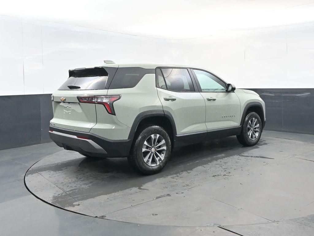 new 2026 Chevrolet Equinox car, priced at $32,495