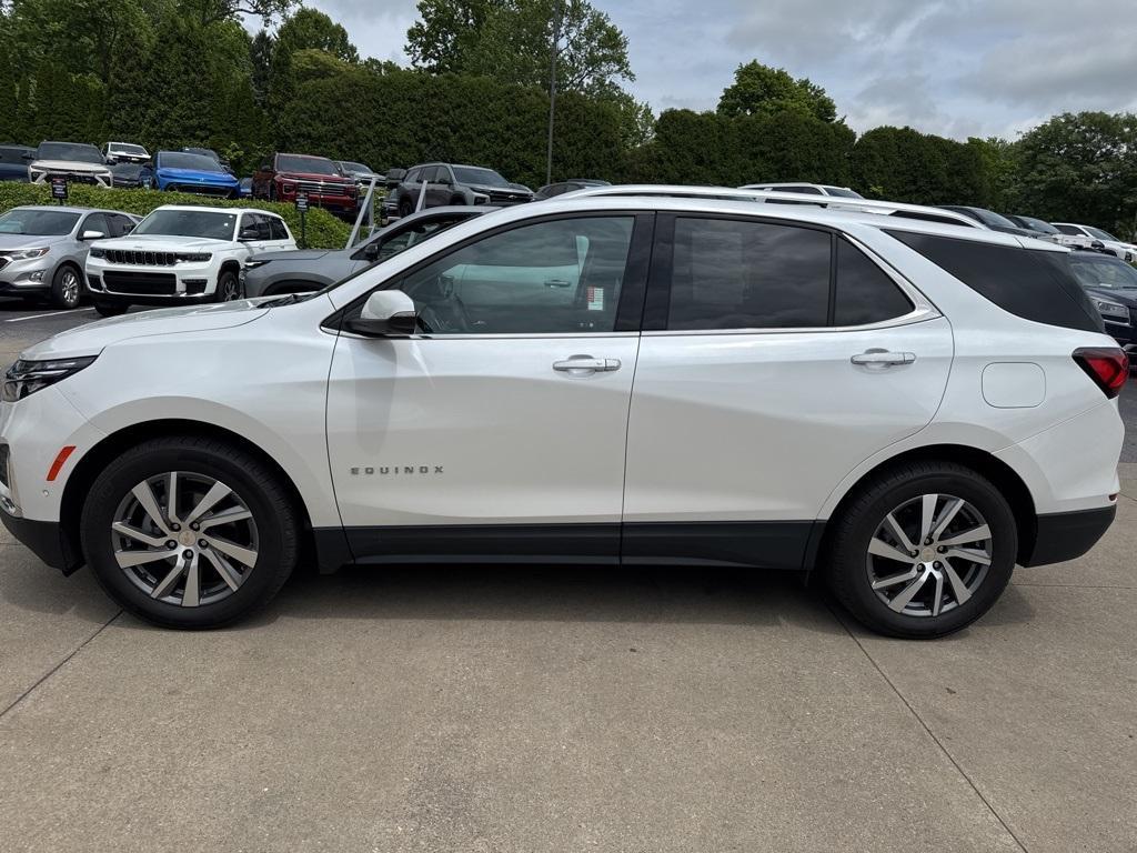 used 2022 Chevrolet Equinox car, priced at $25,900