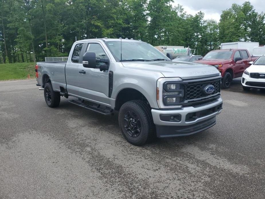 new 2024 Ford F-350 car, priced at $59,185