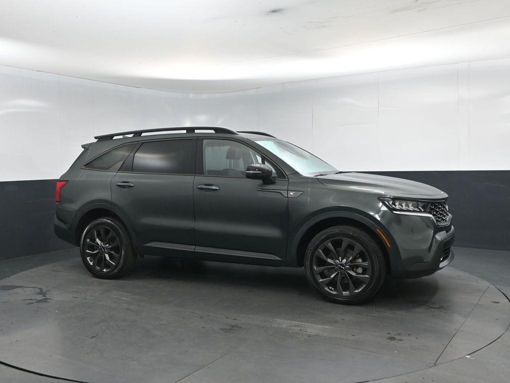 used 2023 Kia Sorento car, priced at $31,300