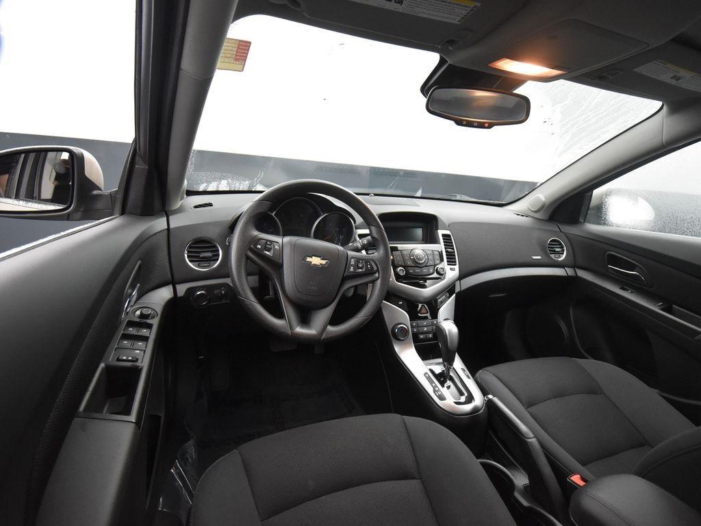 used 2016 Chevrolet Cruze Limited car, priced at $11,500