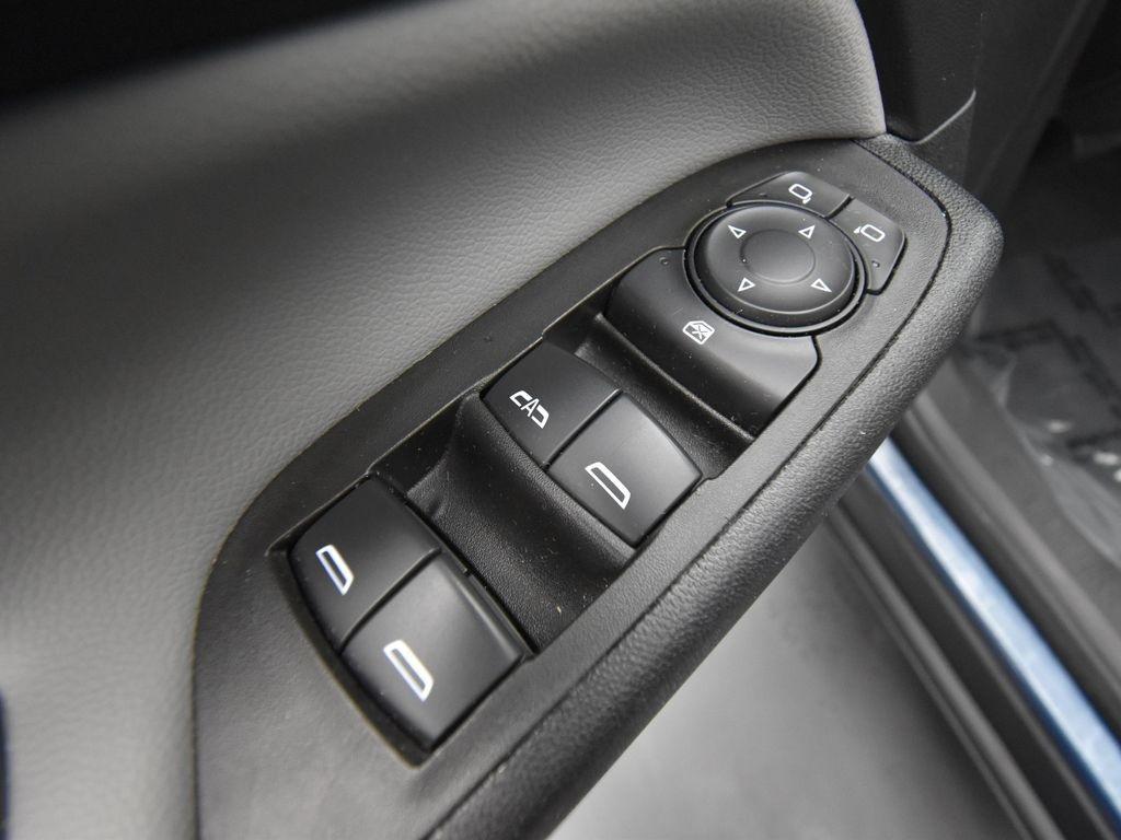 used 2024 Chevrolet Equinox car, priced at $22,499