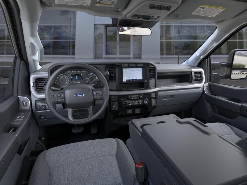 new 2024 Ford F-250 car, priced at $58,885