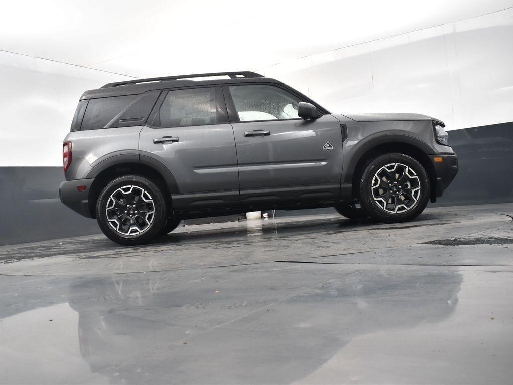 new 2025 Ford Bronco Sport car, priced at $40,670