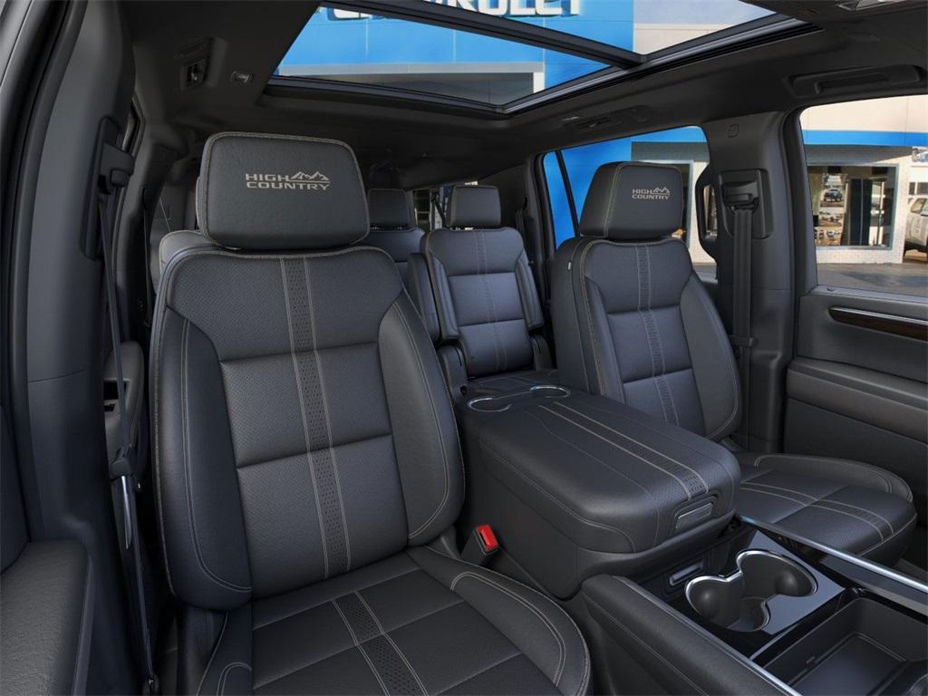 new 2025 Chevrolet Suburban car, priced at $84,001
