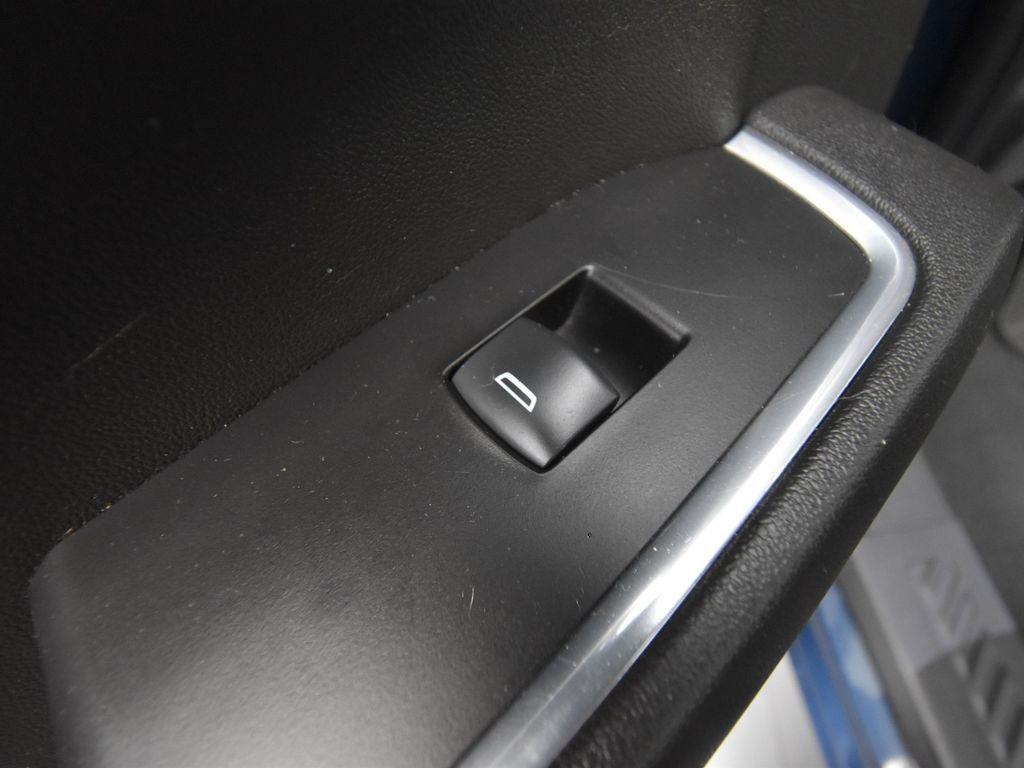 used 2022 Chevrolet Silverado 1500 car, priced at $38,300