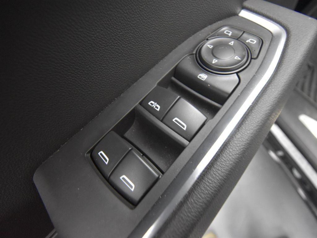 new 2025 Chevrolet Silverado 1500 car, priced at $48,596