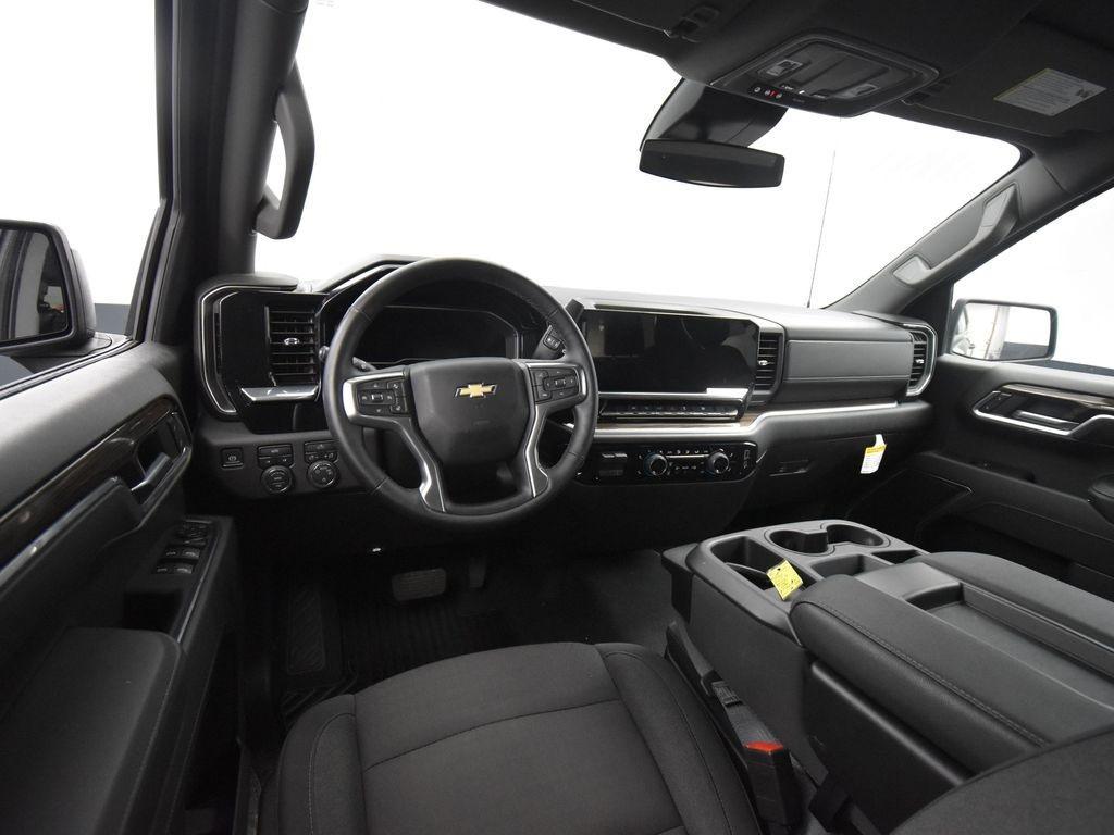 new 2025 Chevrolet Silverado 1500 car, priced at $48,596